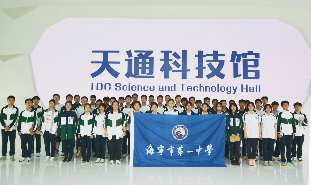 1719969031925617.jpg 59c6863a1ffdc4d4cb729d1cbcb1c78f.jpg