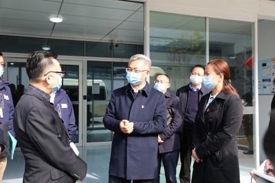 2022年1月4日，嘉興市委書記、市長李軍參觀天通泛半導體產(chǎn)業(yè)園