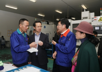 2018年11月28日，浙江省總工會副主席徐前一行天通考察構建勞動關系和諧企業復評工作